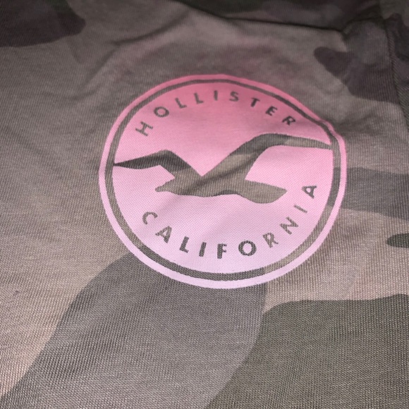 Hollister camouflage long sleeve t-shirt - Picture 2 of 4